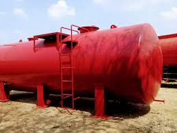 Berat kosong tangki storage kapasitas 10000 liter