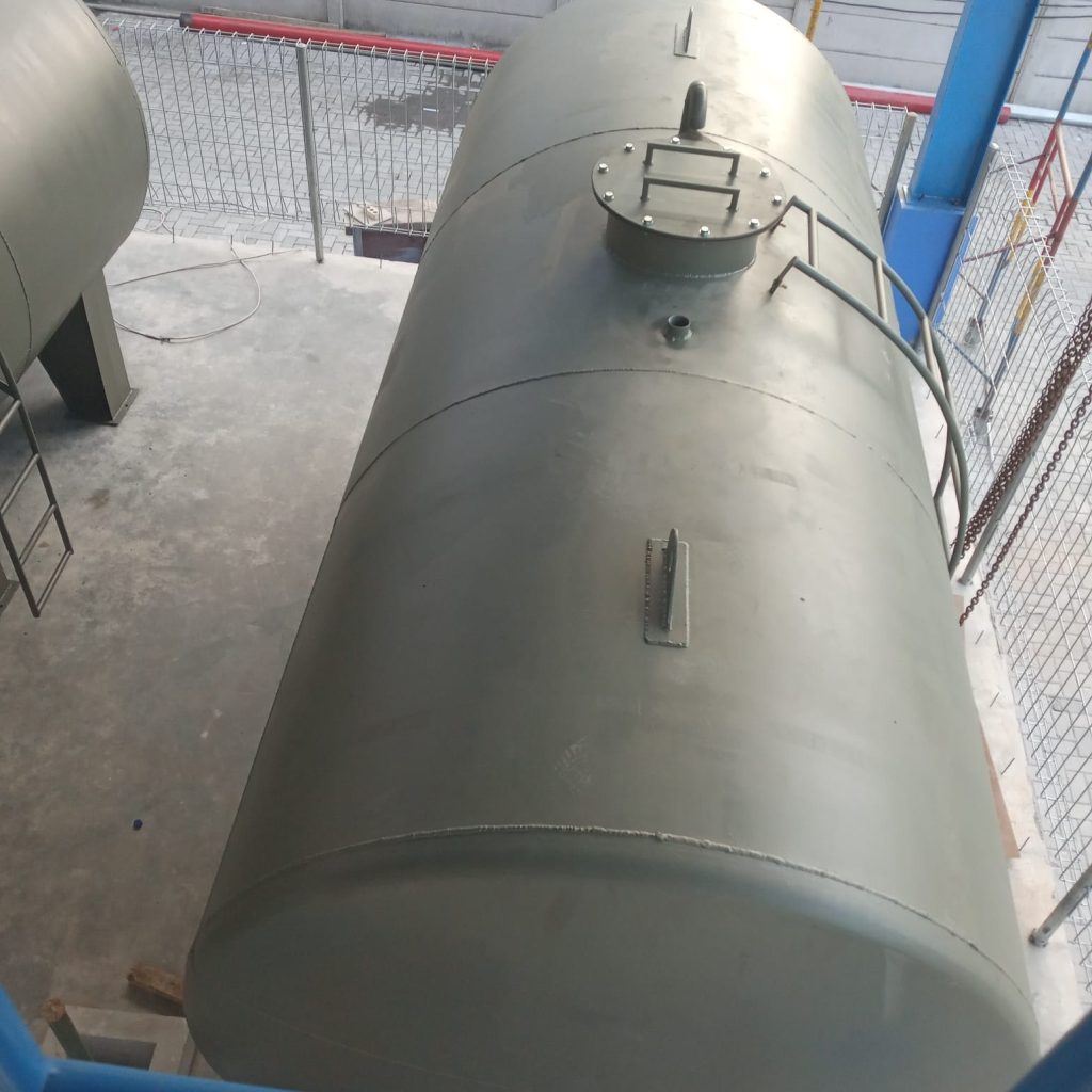 Jasa Fabrikasi tangki Storage kapasitas 15000 liter - BERGARANSI